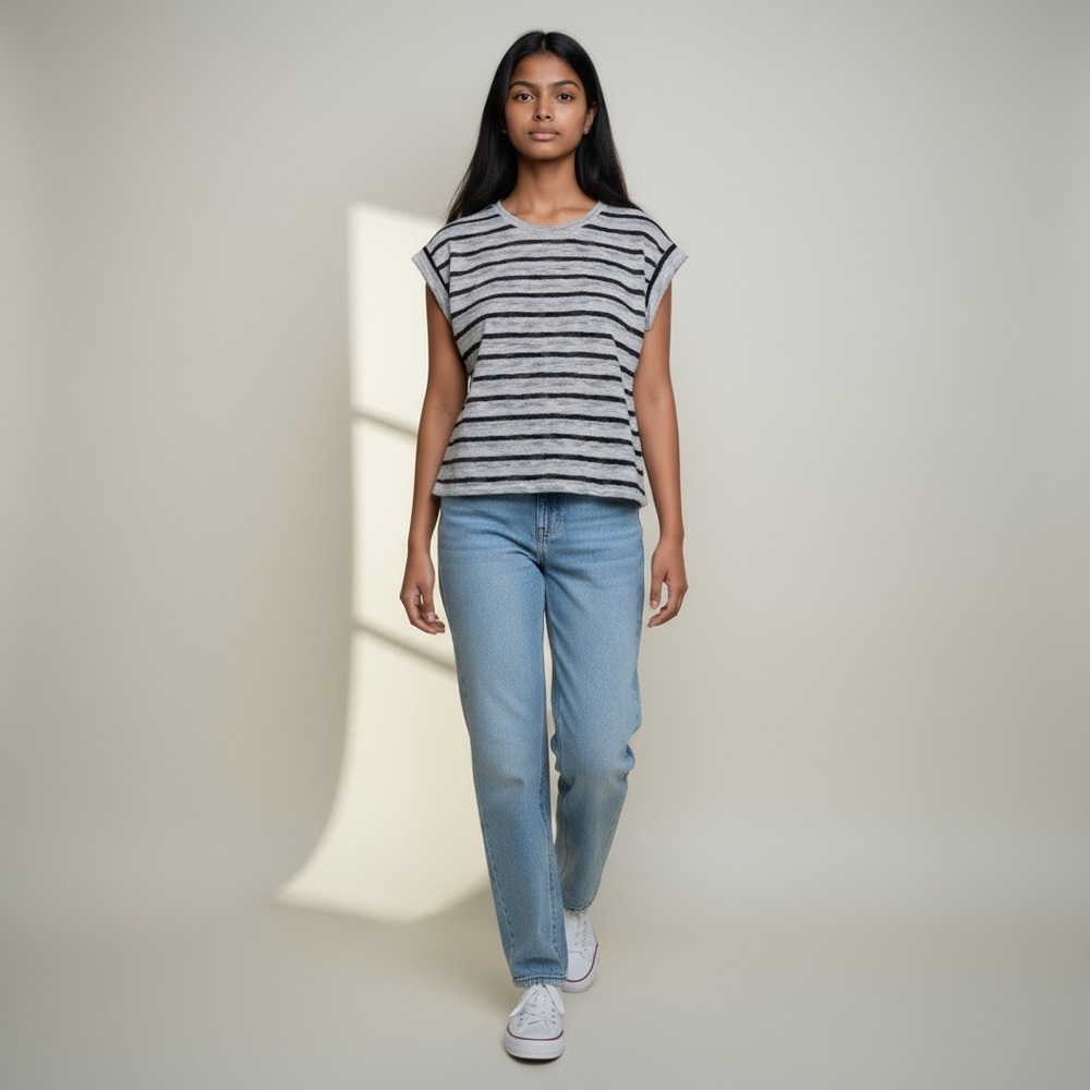 Sonoma Black and Gray Striped Women’s Top - New - Size Large - Navy & White B19